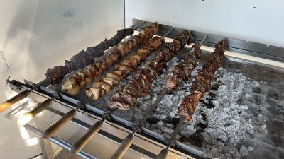 Locally Sourced Ingredients Shine at Nature Cafe R