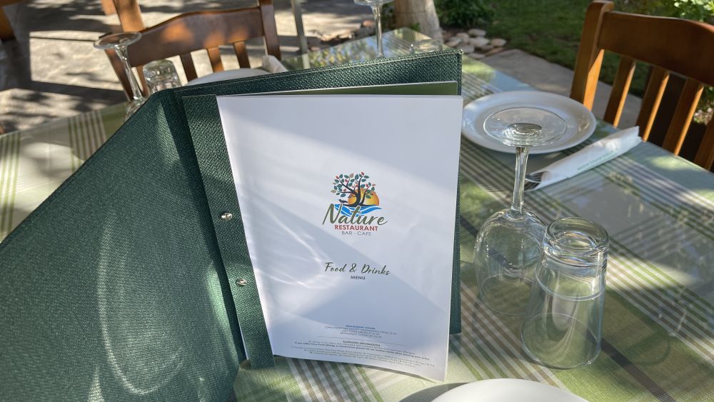 explore-vegetarian-options-at-nature-cafe-restaurant-in-peyia